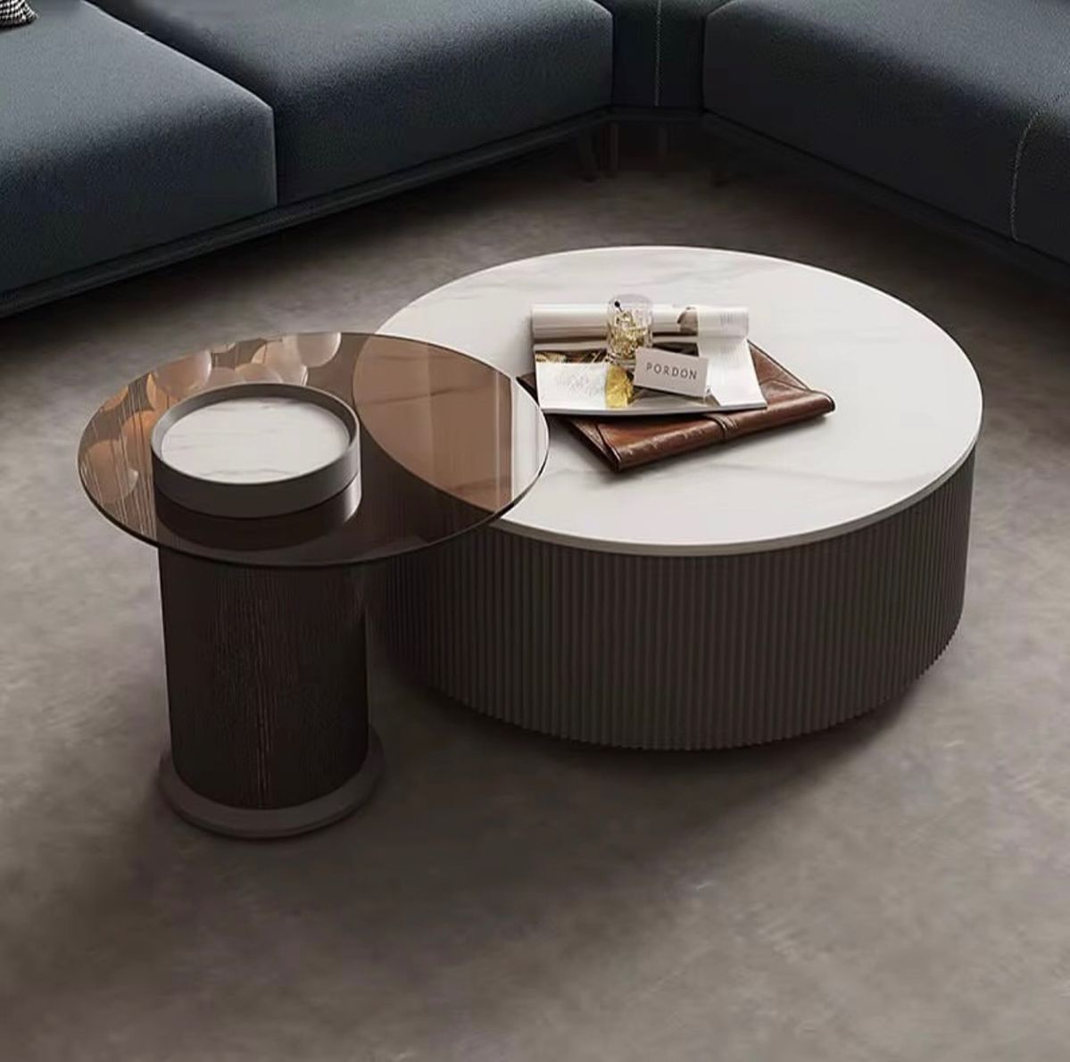 Ensemble de 2 tables basses gigognes