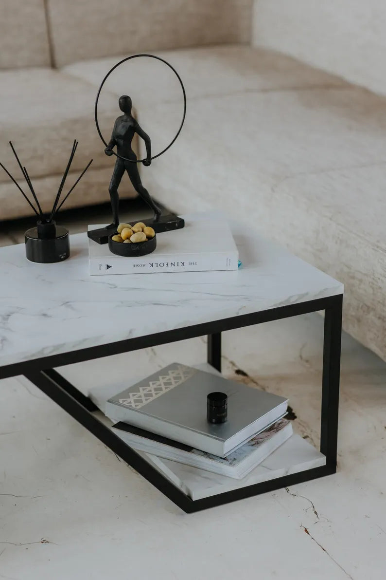 Table Basse avec Étagère – Structure Métal Noir